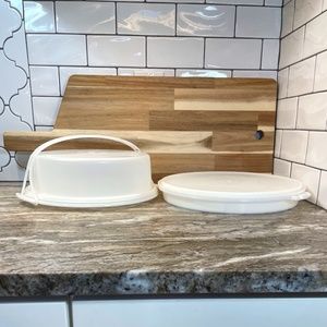 Tupperware White Pie Taker #719 & White Divided Tray #405 & 1 Clear Handle VTG